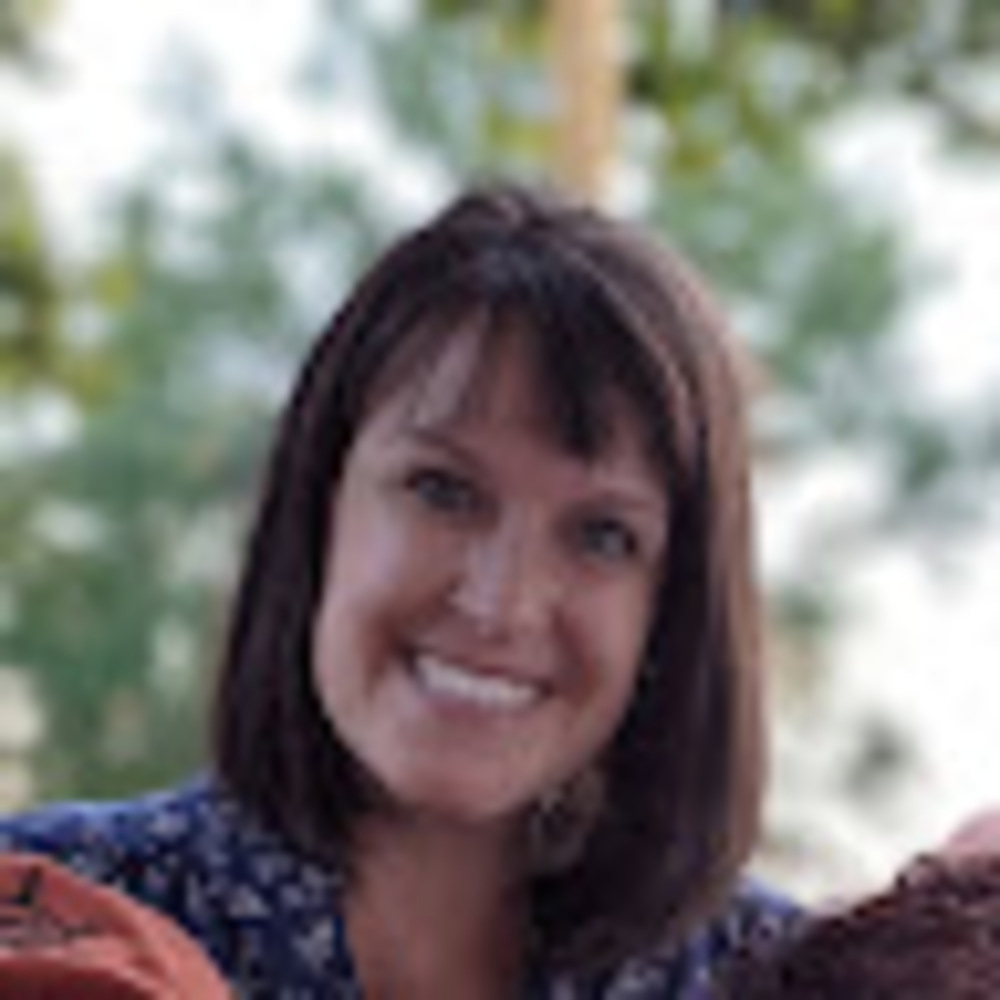 Meet your Posher, Jennifer